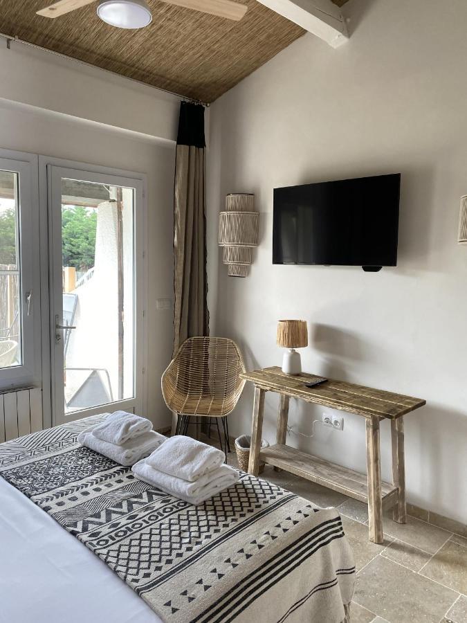 Hotel Du Pont Blanc Saintes-Maries-de-la-Mer Zewnętrze zdjęcie