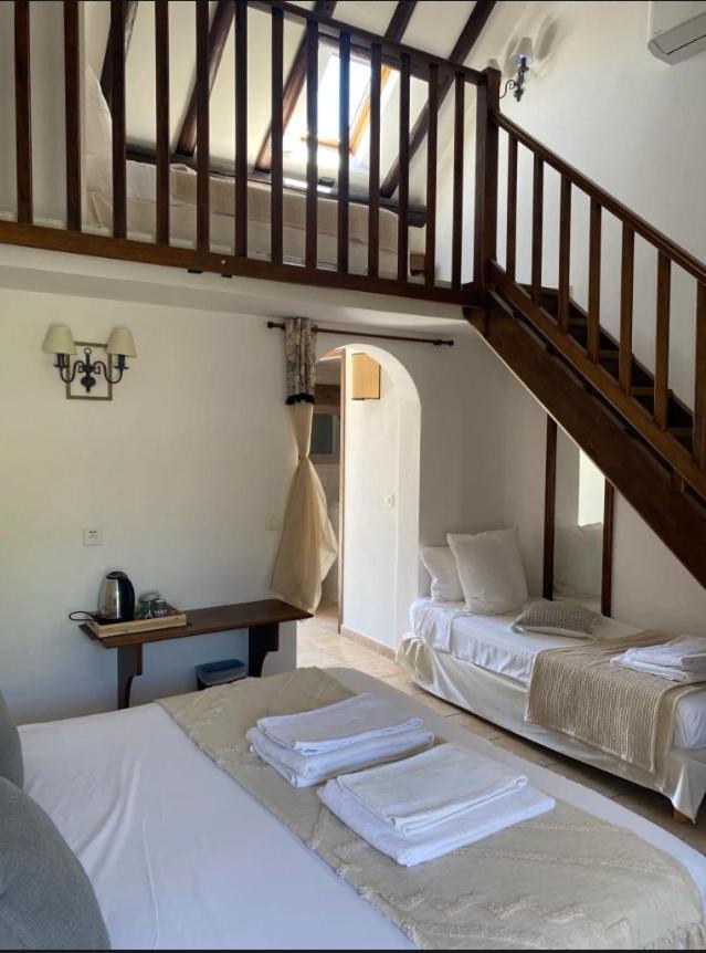 Hotel Du Pont Blanc Saintes-Maries-de-la-Mer Zewnętrze zdjęcie